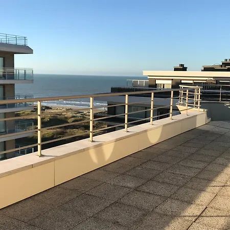 Duplex Penthouse Super Zeezicht Apartamento