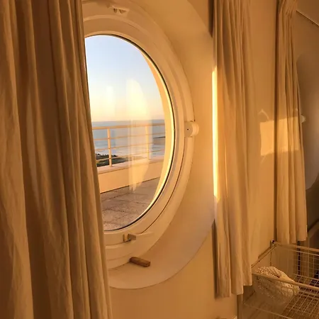 Duplex Penthouse Super Zeezicht 아파트 *