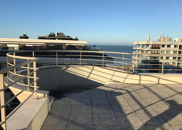 Duplex Penthouse Super Zeezicht De Panne